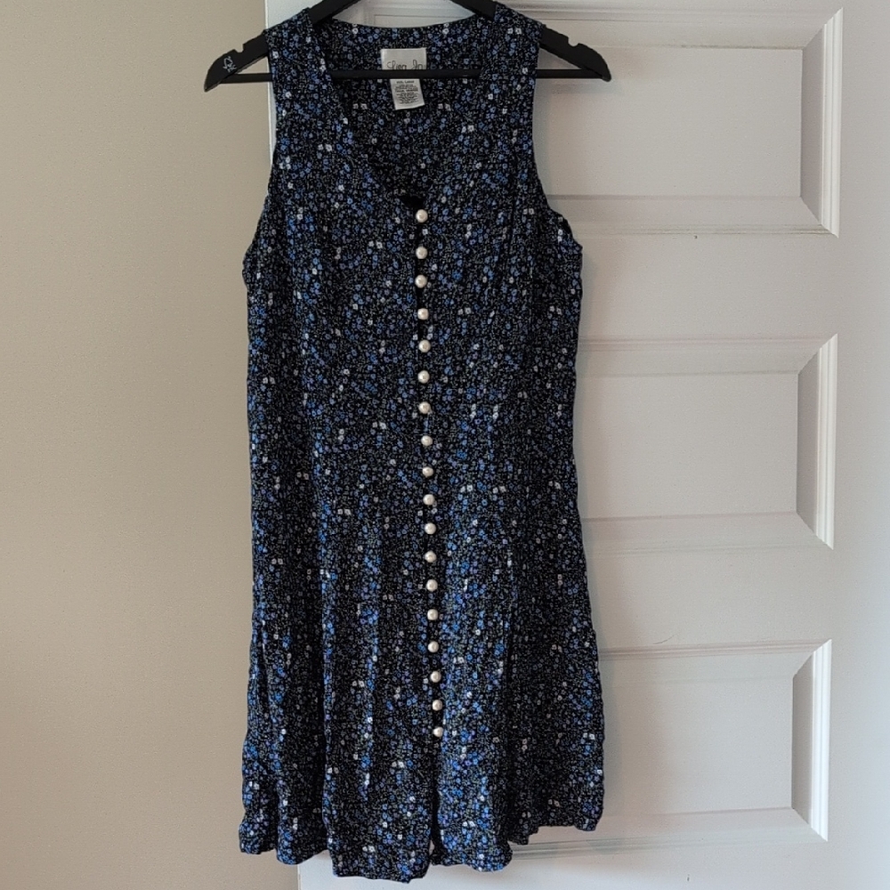 Blue and White Sleeveless V-Neck Mini Sundress